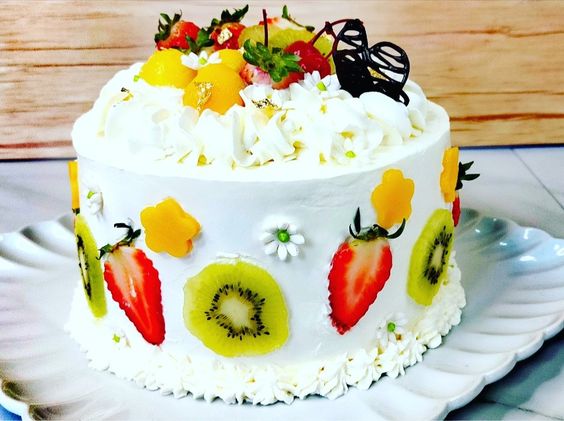 yummy fruit cake