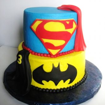 batman superman cake
