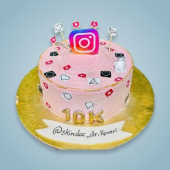 10K Instagram followers pink celebration cake