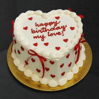 heart shaped ribbon cake